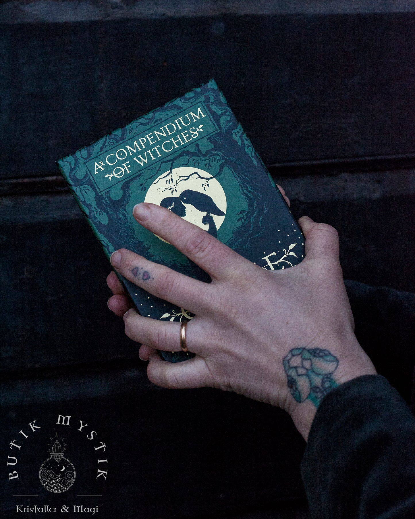 A compendium of witches - Orakelkort