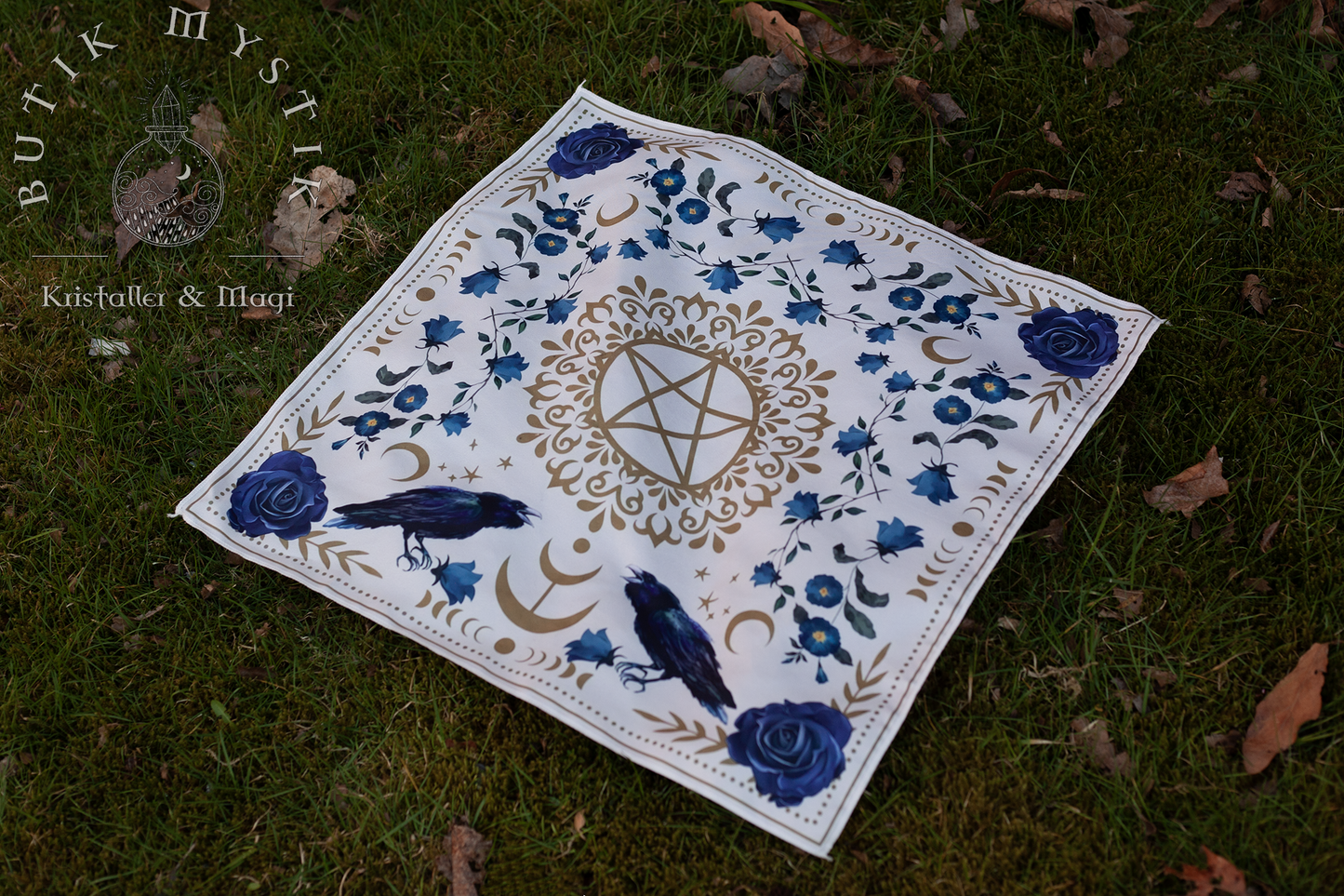 Häxig vit altar duk - pentagram * måne * korp