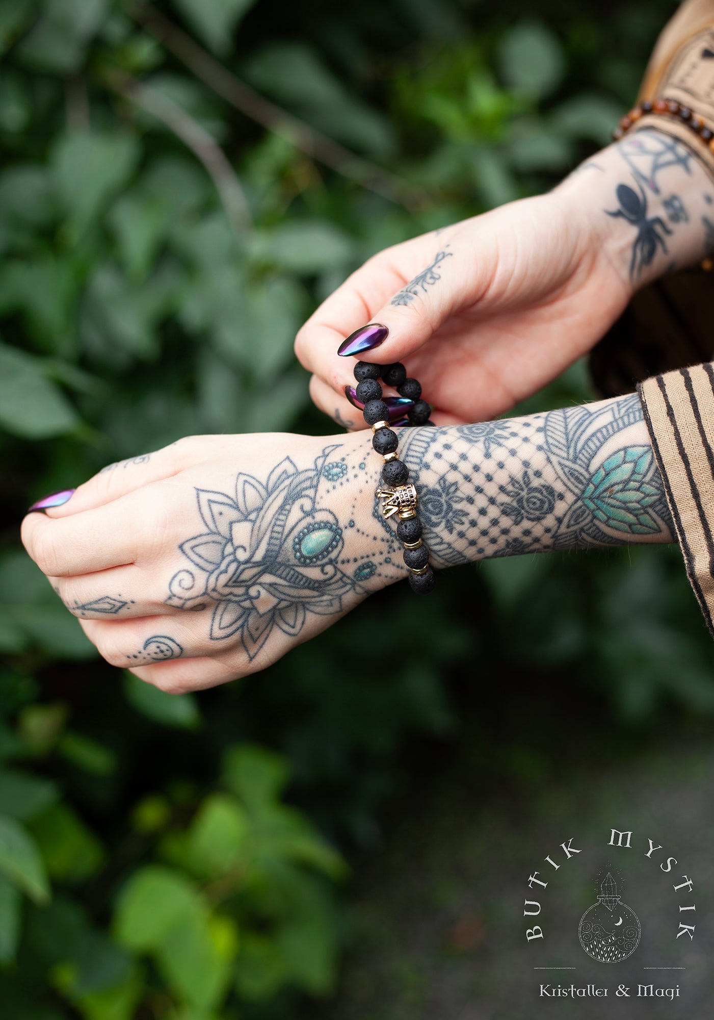 Armband i kristall - Lava 8mm