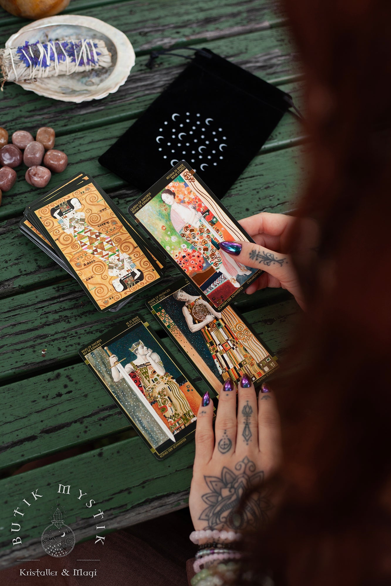 Golden tarot of Klimt