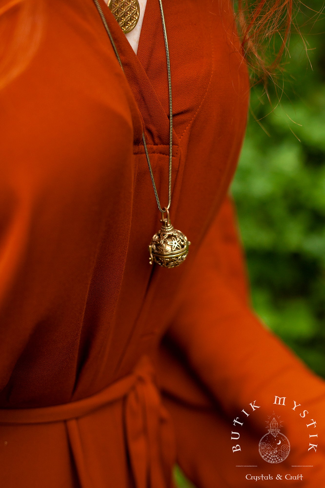 Halsband i mässing - Graviditetssmycke / Änglasmycke / Älvsmycke