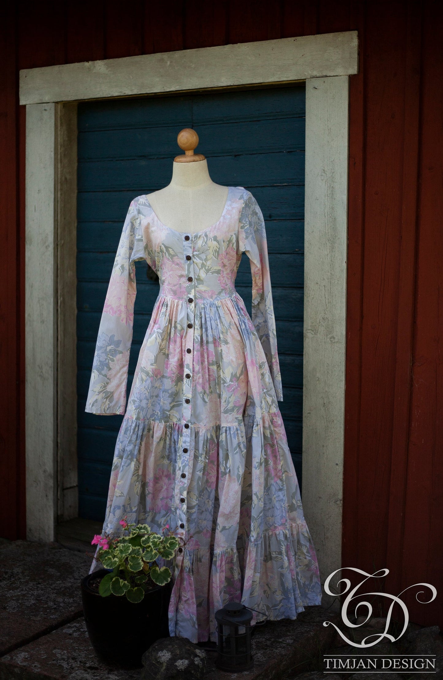 Last one! SCARLET DRESS ROBES - Pastel rose