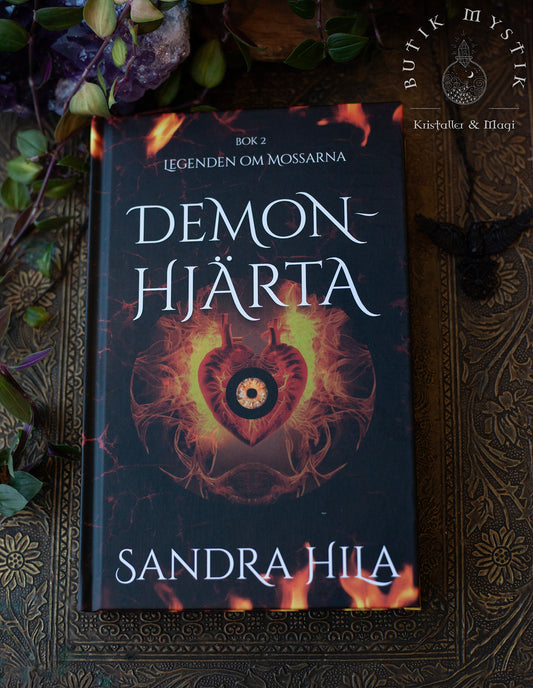 Demonhjärta - Sandra Hila - Svensk inbunden bok