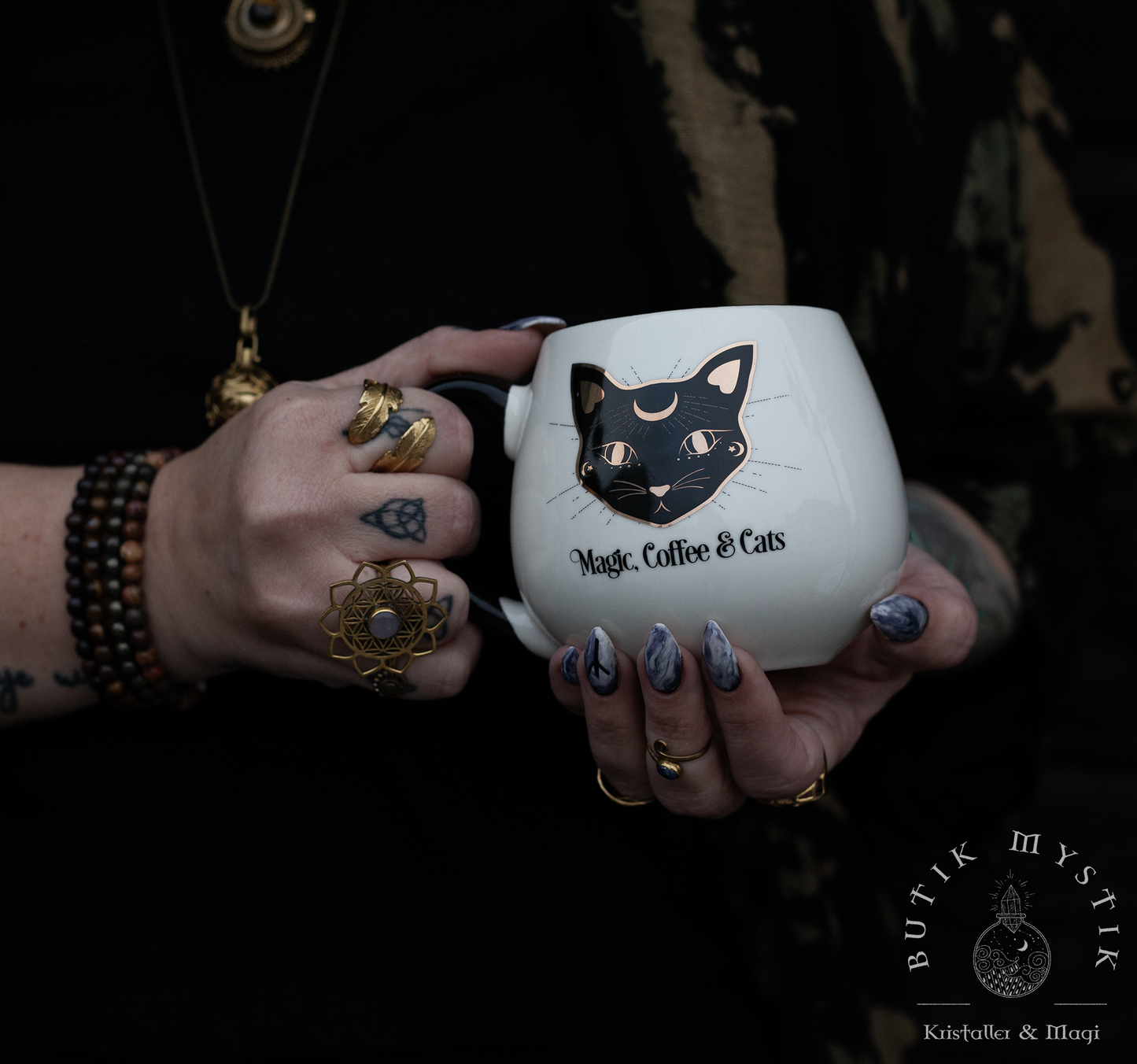 Mugg - Magic, coffee and cats