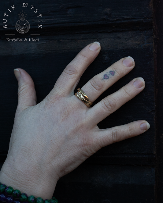 Ring i mässing - Love, hope and faith