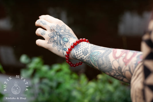 Armband i kristall - Röd granat 8mm