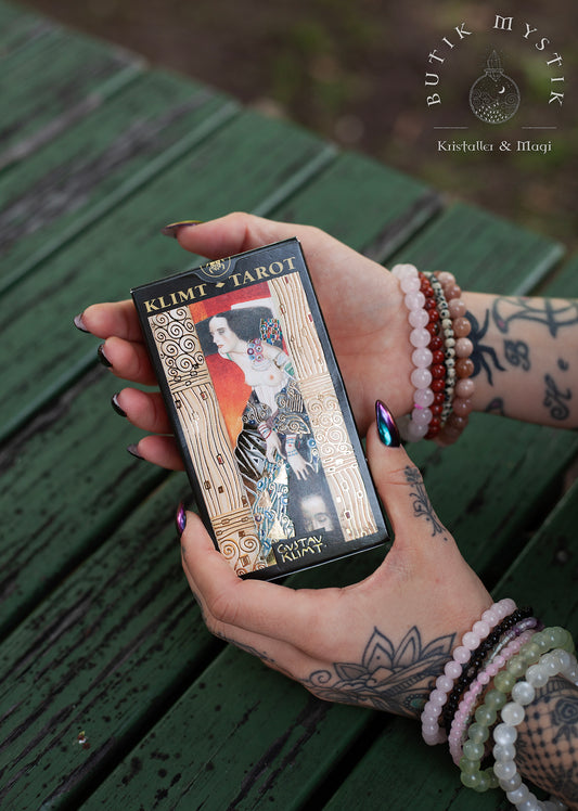 Golden tarot of Klimt
