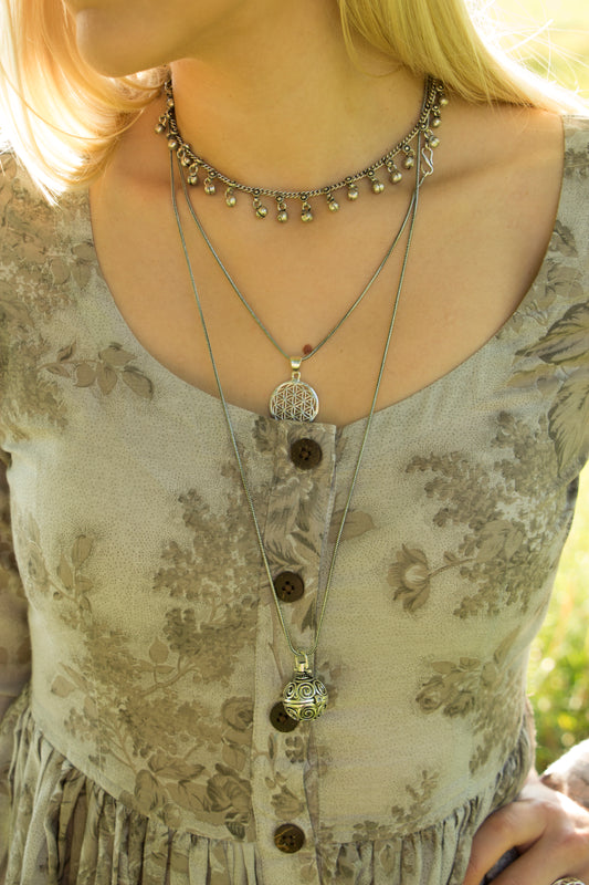 Silverhalsband - Flower of life