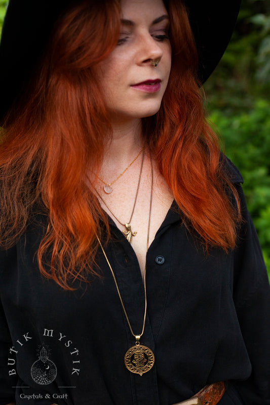 Halsband i mässing - Fatimas hand