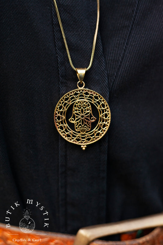 Halsband i mässing - Fatimas hand