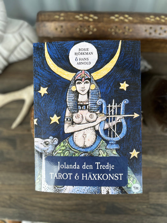 Jolanda den Tredje : Tarot och häxkonst av Rosie Björkman - Svensk bok